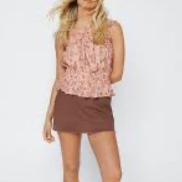 Nasty Gal Paisley‎ Printed Crinkle One Shoulder Crop Top Red Size 10 Nwt - Picture 4 of 8